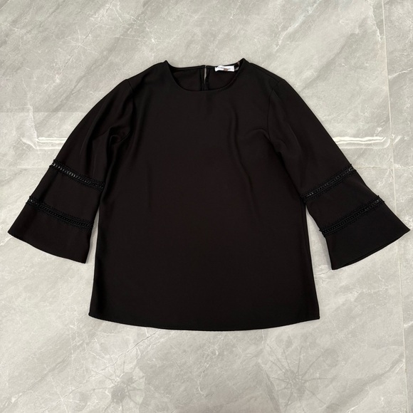 Women’s Calvin Klein Bell Long Sleeve Top With Crochet Medium - Picture 1 of 16